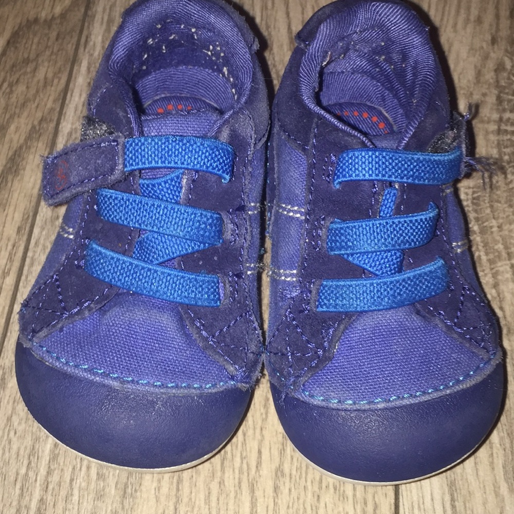 Stride rite Goodwin shoes size 3.5